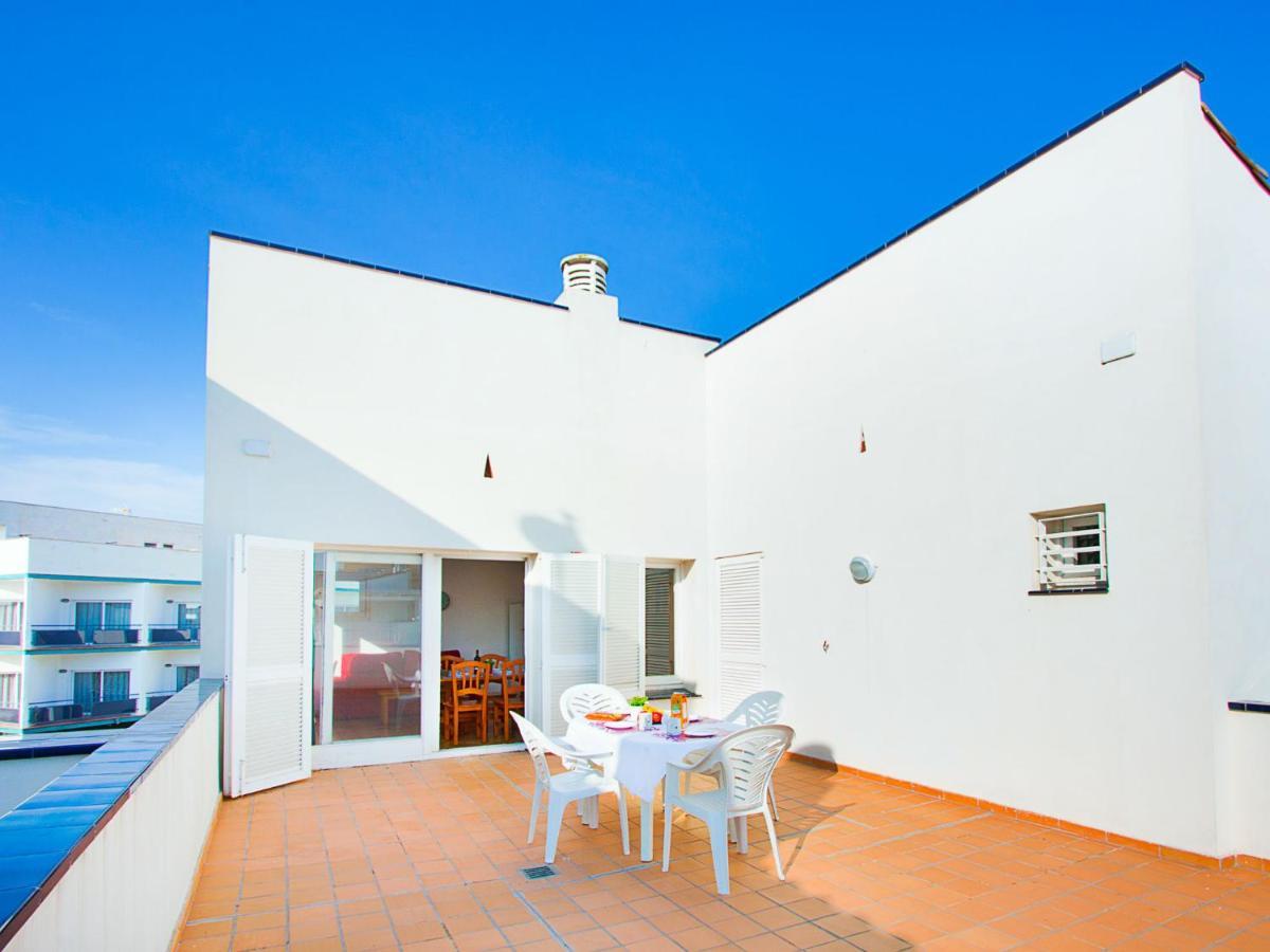 Apartment Platja De Roses-6 By Interhome Exteriör bild